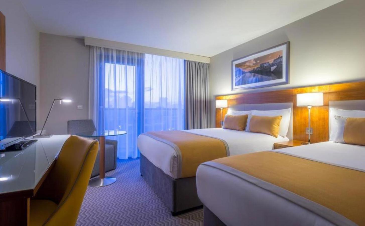 Maldron Hotel Tallaght Eksteriør billede