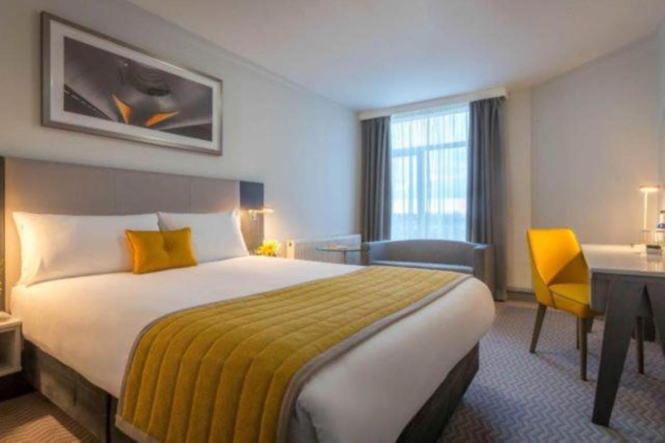 Maldron Hotel Tallaght Eksteriør billede