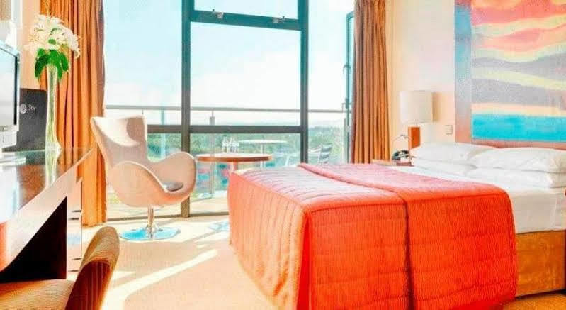 Maldron Hotel Tallaght Eksteriør billede